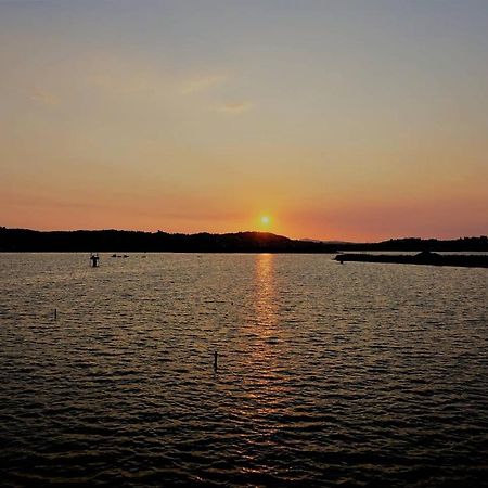 Batis Breeze Panzió Pérama Kültér fotó