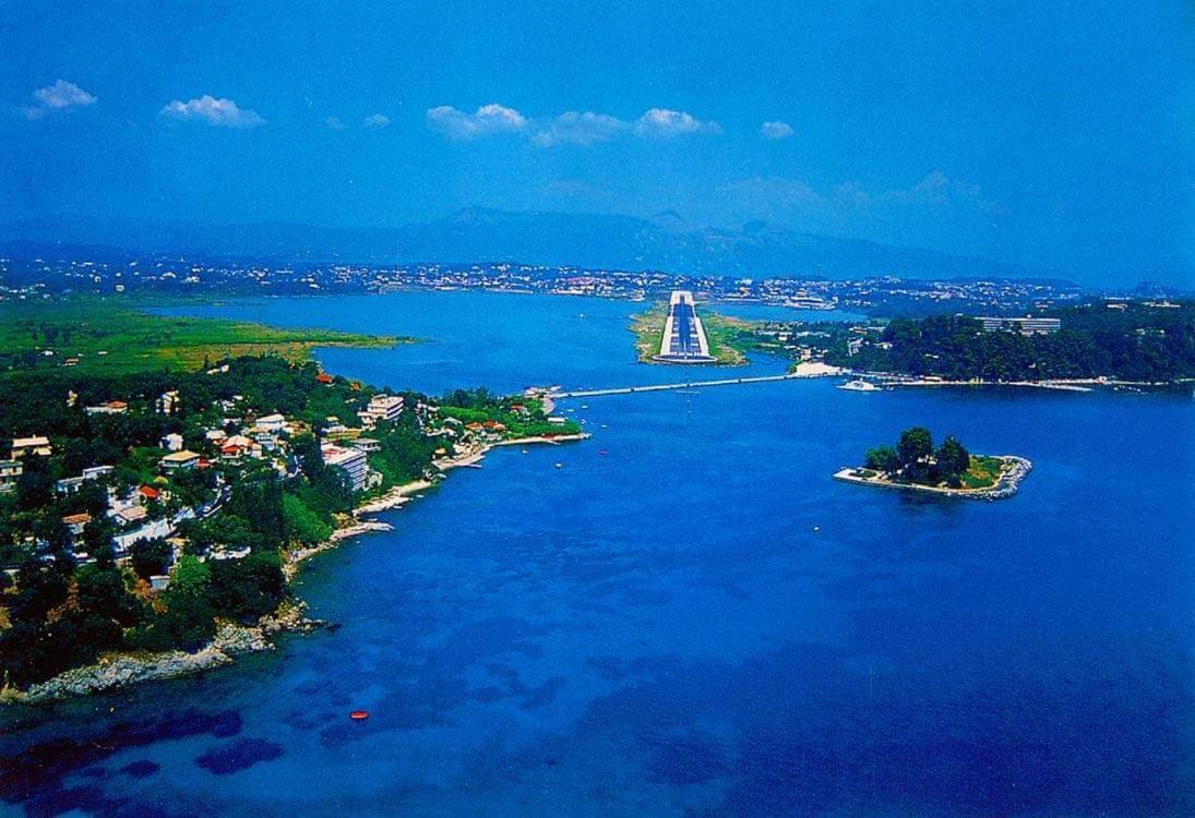 Batis Breeze Panzió Pérama Kültér fotó